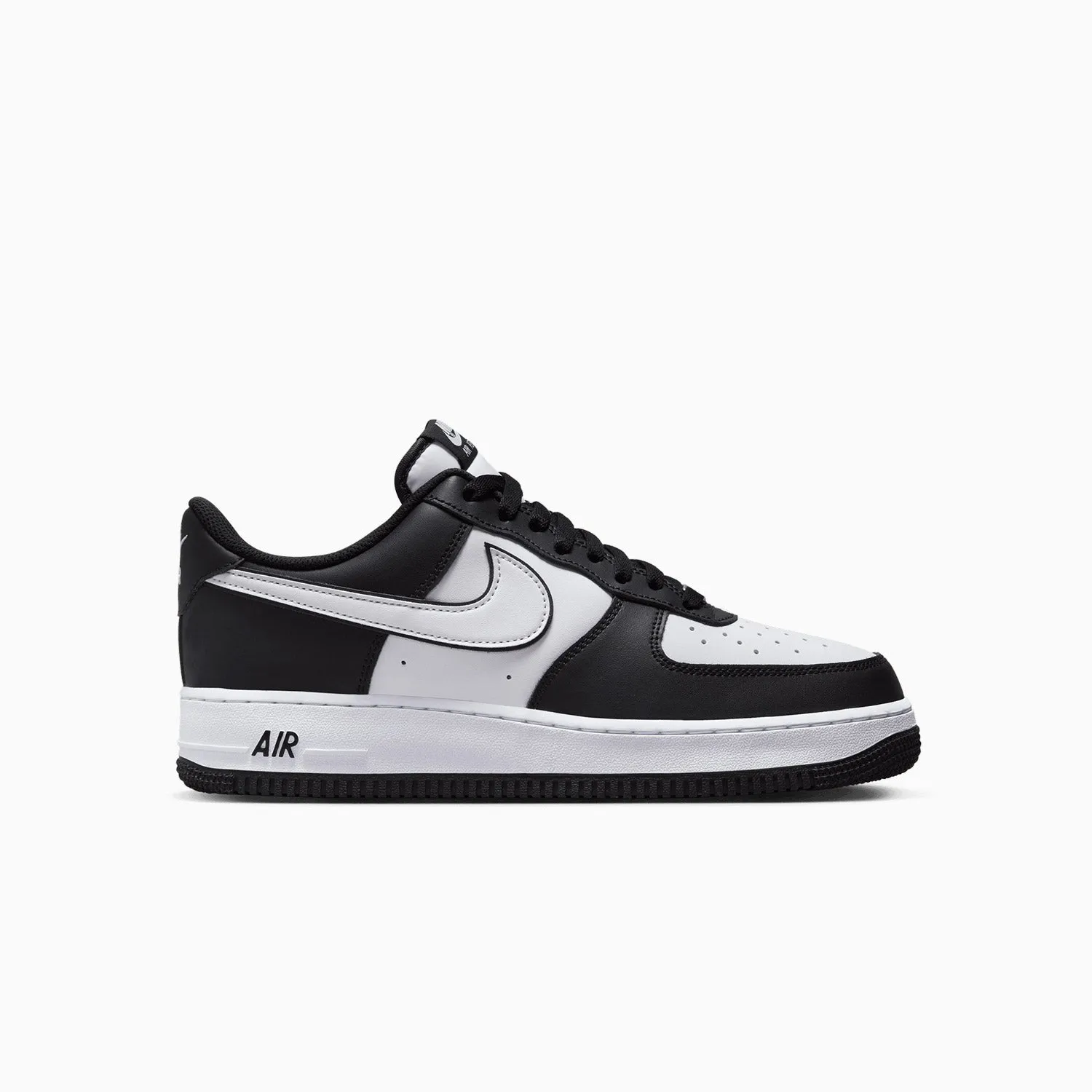 Men's Nike Air Force 1 `07  "Panda"