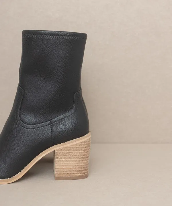 Vienna Sleek Ankle  Booties // 3 Colors