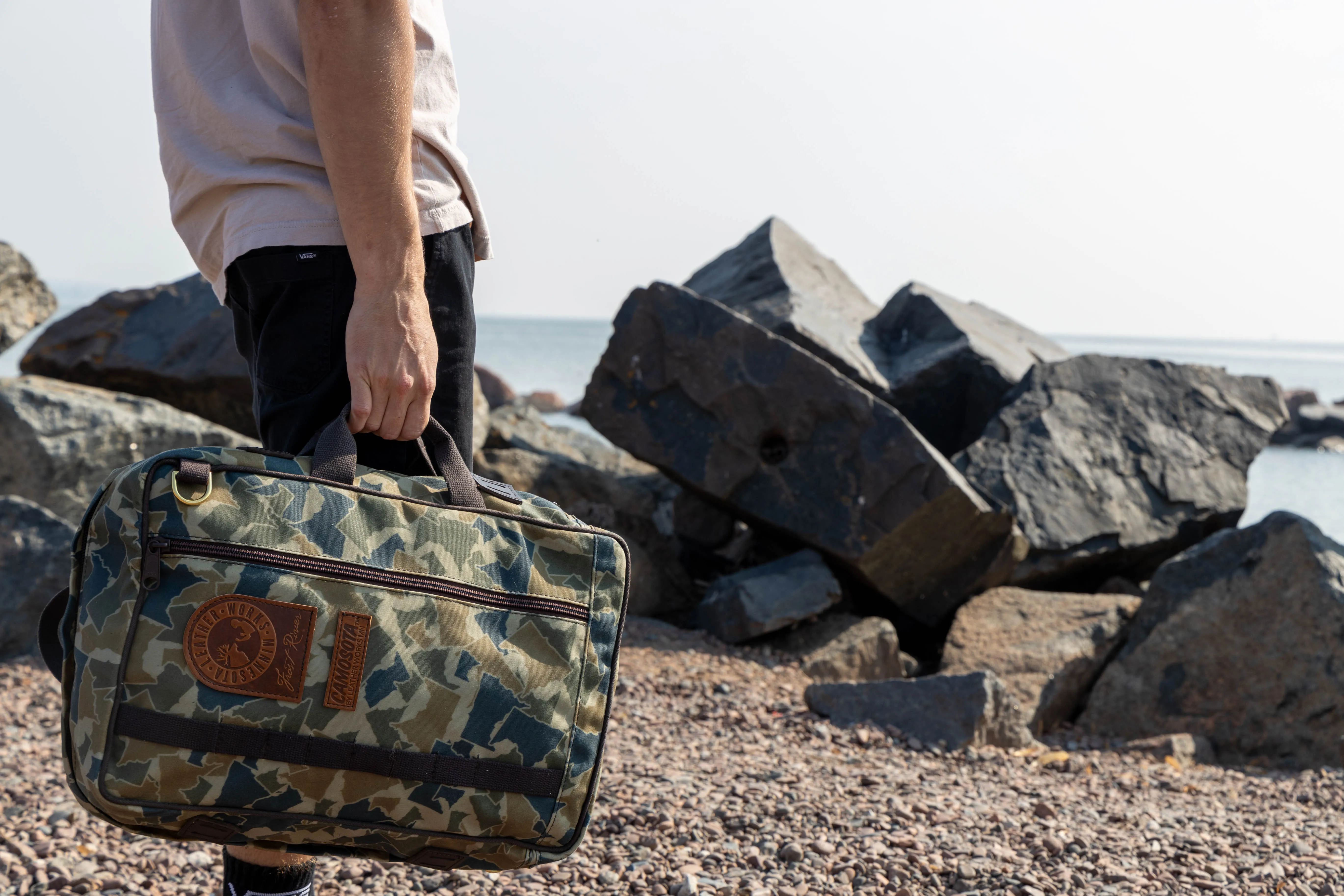 Voyageur Backpack Luggage Commuter - Woodland Camosota™