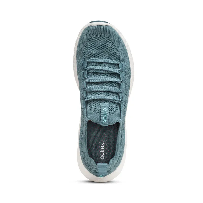 WOMEN'S AETREX CARLY SNEAKERS | TEAL